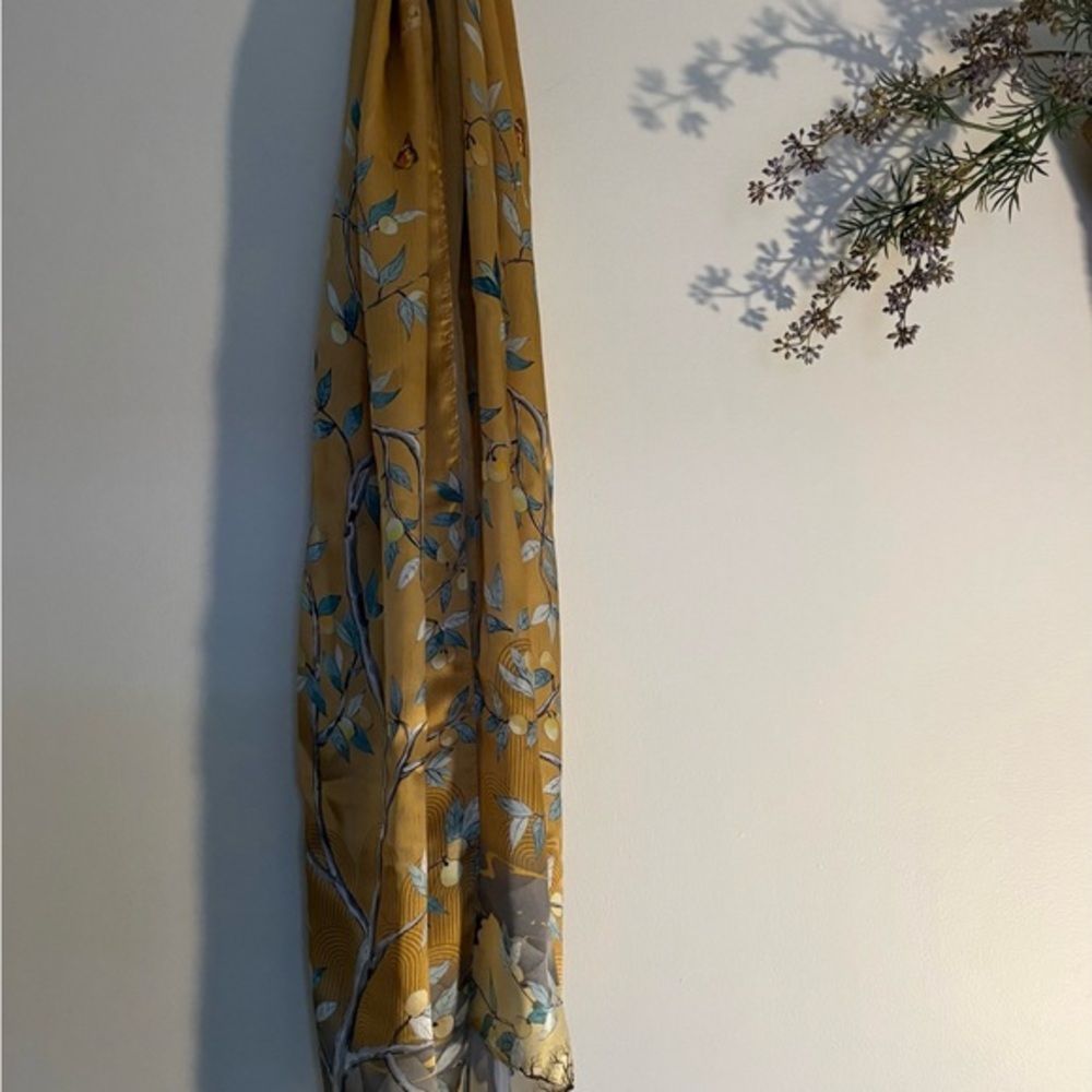 Botanical Silk Scarf in Yellow and Blue- New with box - Picture 4 of 7